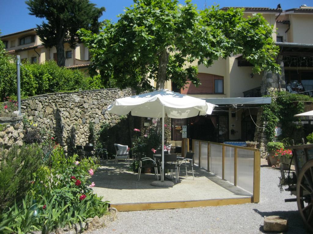 Hotel Rosati Chiusi Exteriör bild